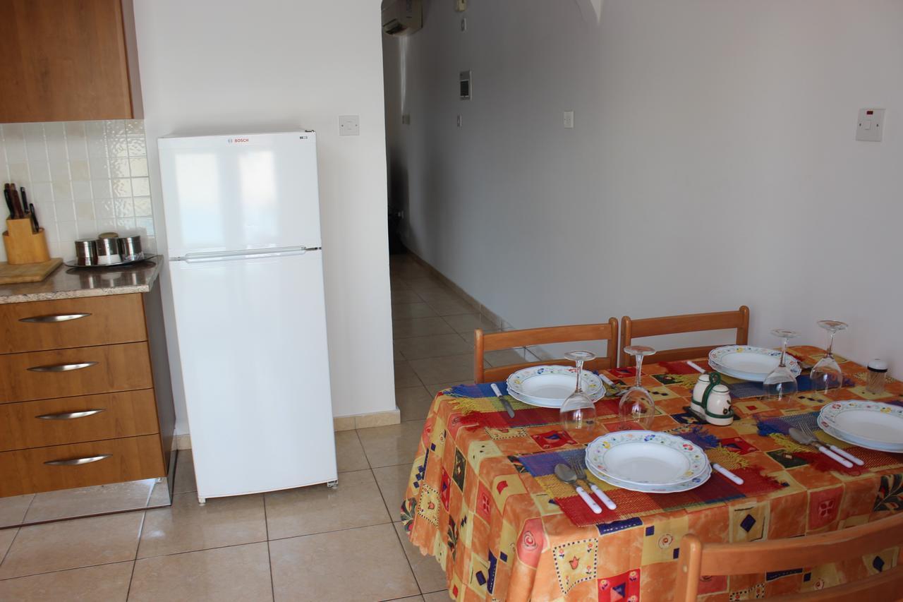 Diana Townhouse 2 Paphos Exterior foto